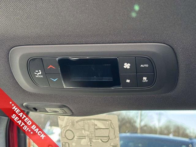 New 2026 Chrysler Pacifica Limited w/ Uconnect Theater Family Group image 12