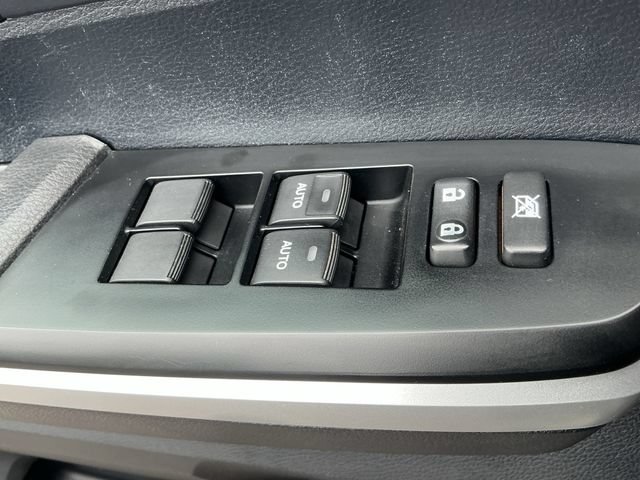 Used 2014 Toyota Tundra Platinum AWD/4WD image 12