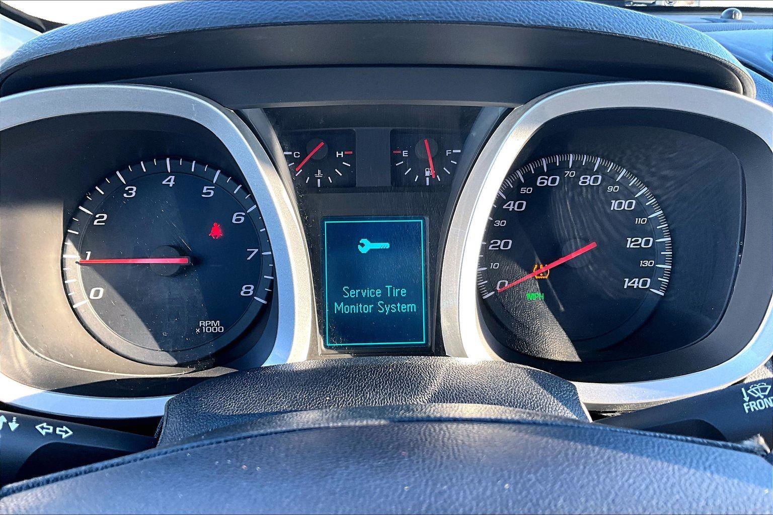 Used 2017 Chevrolet Equinox LT w/ Convenience Package image 21