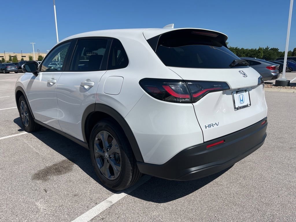 Certified 2026 Honda HR-V LX image 6
