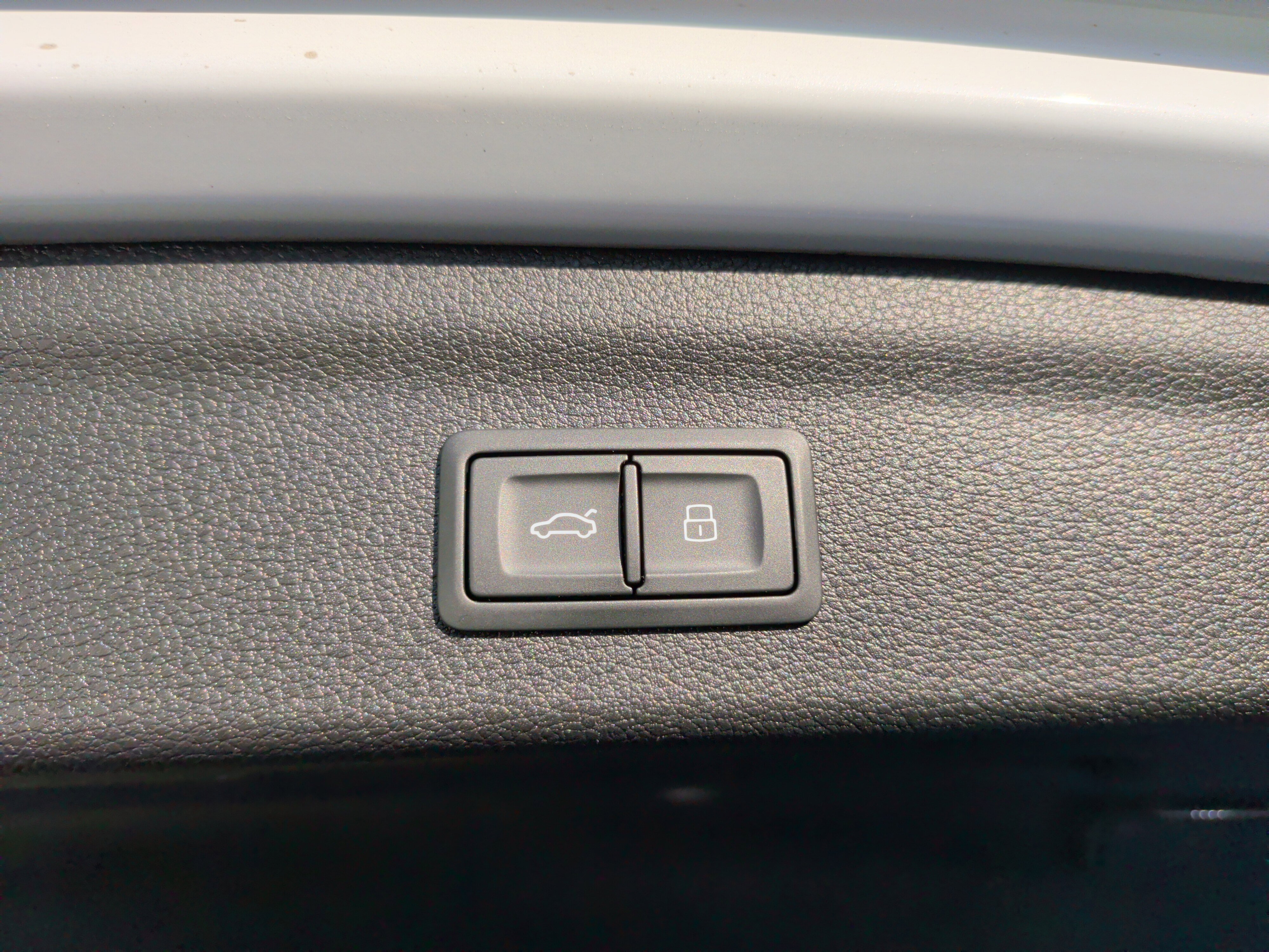 Certified 2022 Audi Q3 2.0T Premium w/ Convenience Package image 39