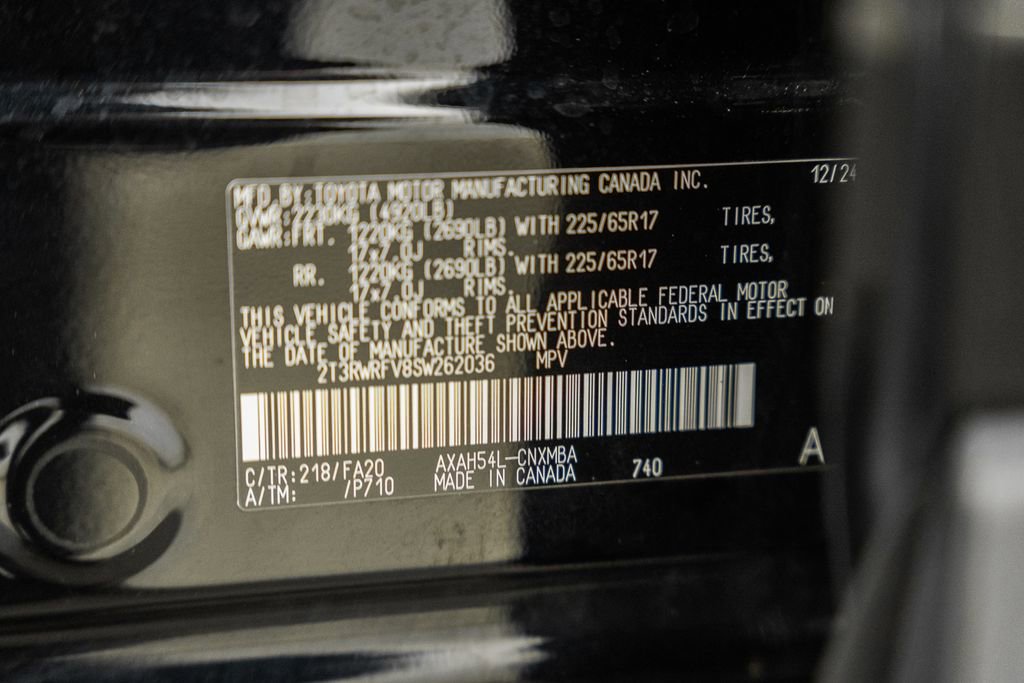 Used 2025 Toyota RAV4 XLE AWD/4WD image 35
