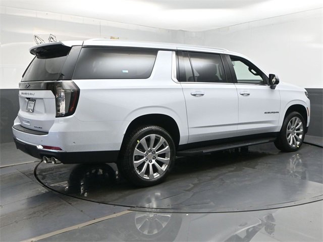 New 2026 Chevrolet Suburban Premier image 30