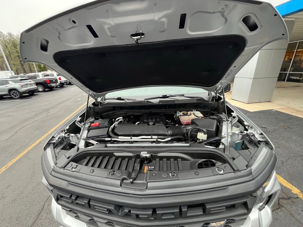 Used 2022 Chevrolet Silverado 1500 Custom AWD/4WD image 13