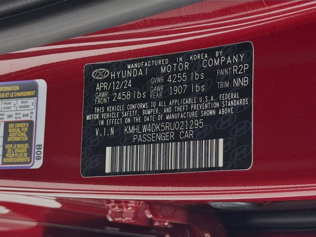Used 2024 Hyundai Elantra N image 38