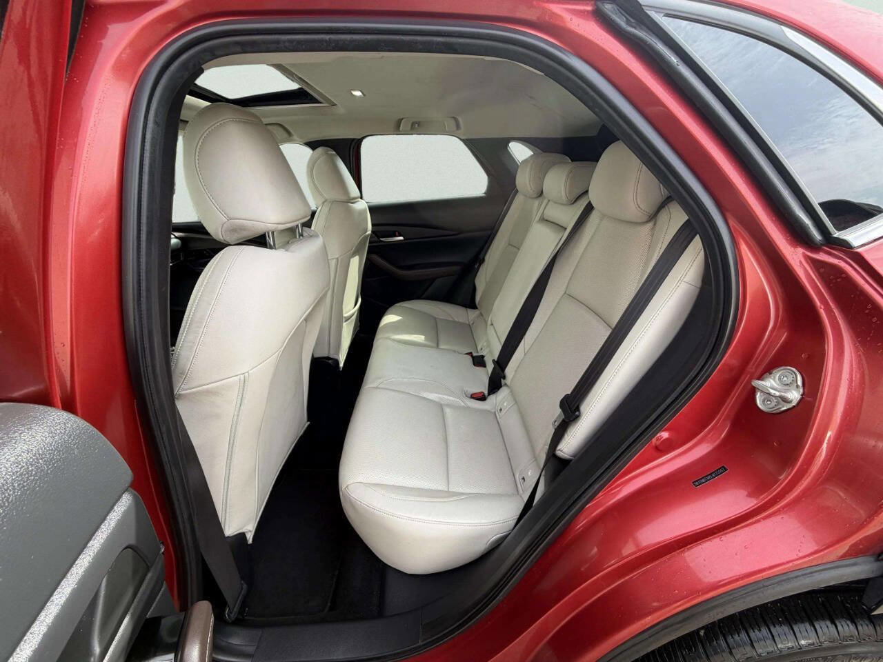 Used 2020 MAZDA CX-30 AWD w/ Premium Package image 24