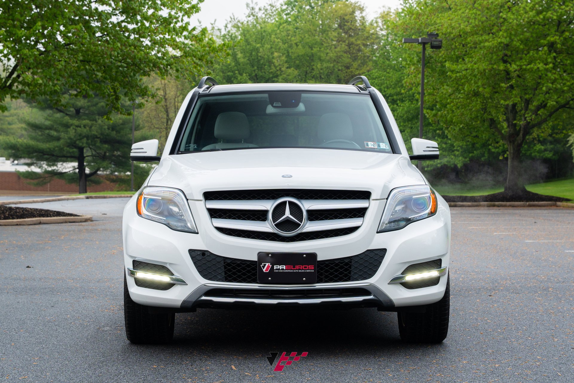 Used 2015 Mercedes-Benz GLK 350 4MATIC image 3