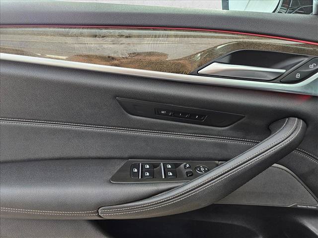 Used 2023 BMW 540i w/ Premium Package RWD image 26