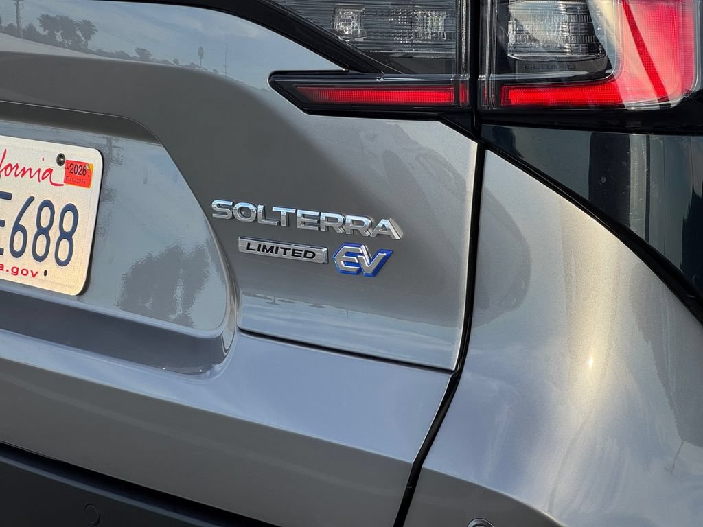 Used 2024 Subaru Solterra AWD/4WD image 25
