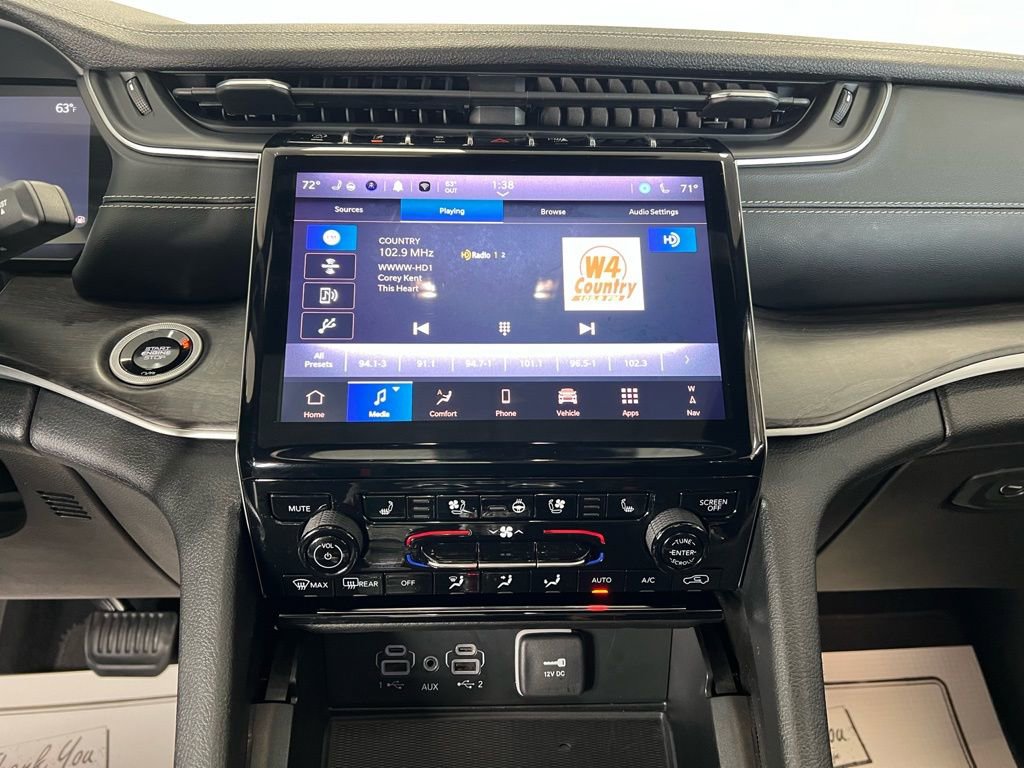 Used 2024 Jeep Grand Cherokee L Limited w/ Luxury Tech Group II AWD/4WD image 14