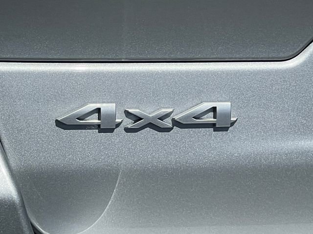 New 2026 Jeep Grand Cherokee Laredo X AWD/4WD image 2