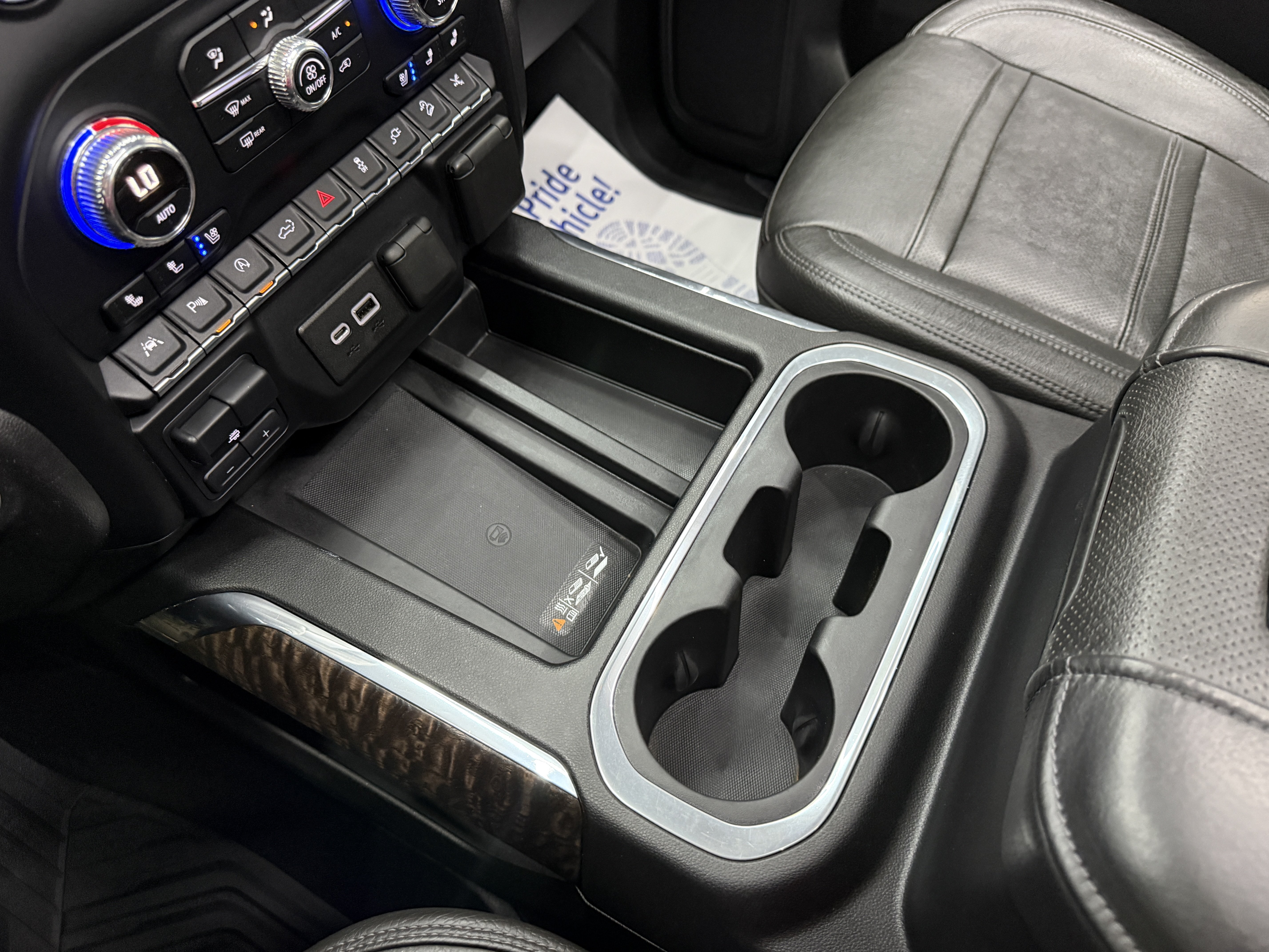 Used 2019 GMC Sierra 1500 Denali w/ Denali Ultimate Package AWD/4WD image 23