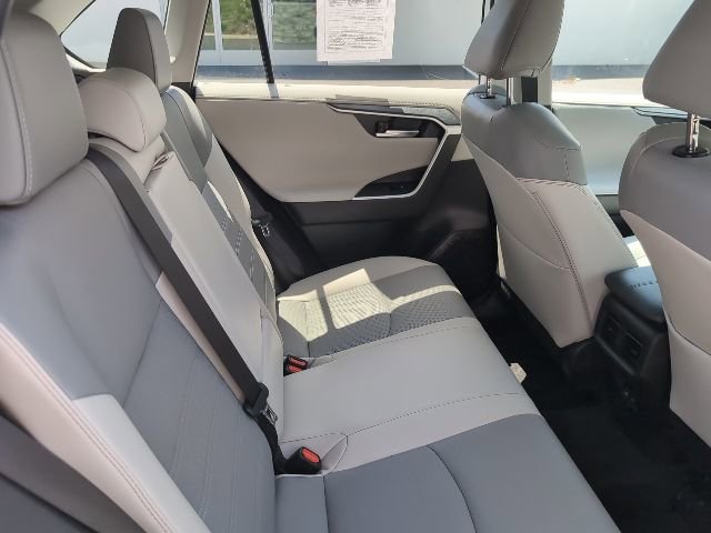 Used 2023 Toyota RAV4 Limited AWD/4WD image 25
