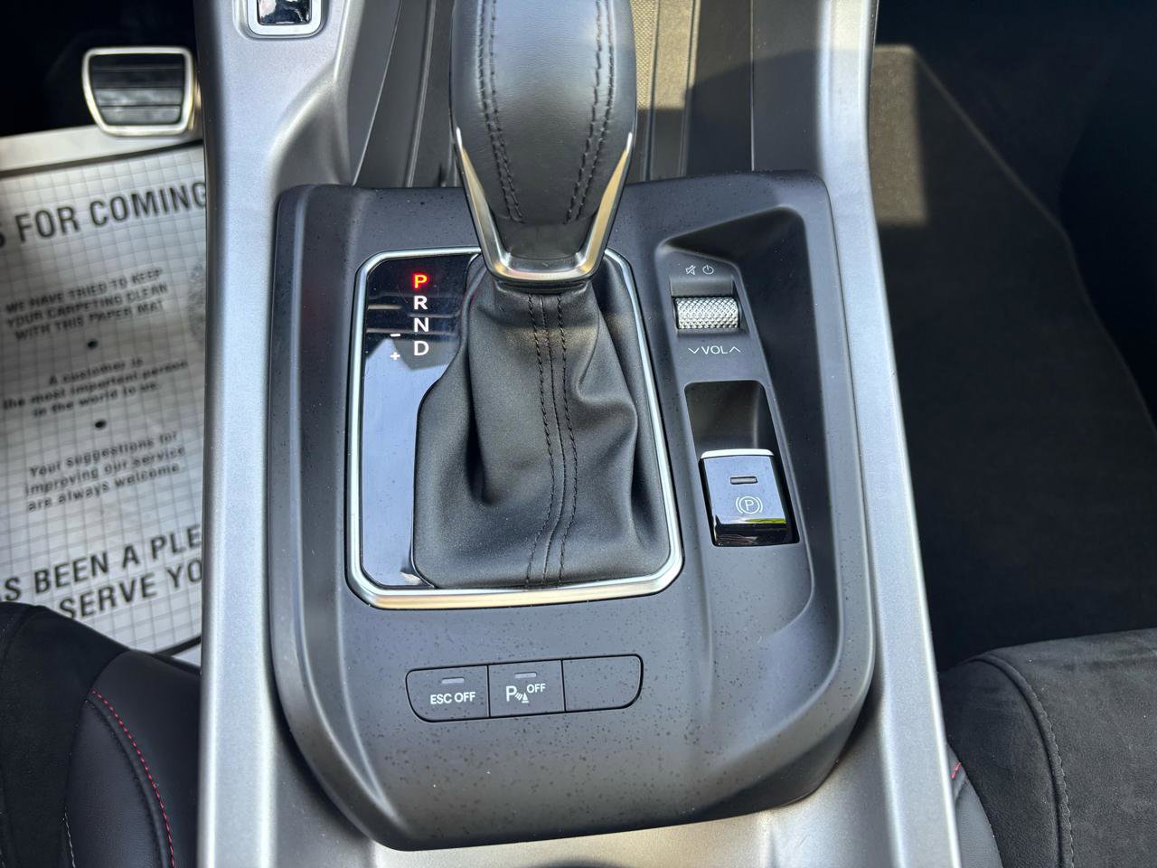 Used 2024 Dodge Hornet R/T Plus AWD/4WD image 26