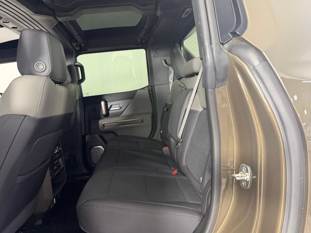 Used 2025 GMC Hummer EV 2X AWD/4WD image 23