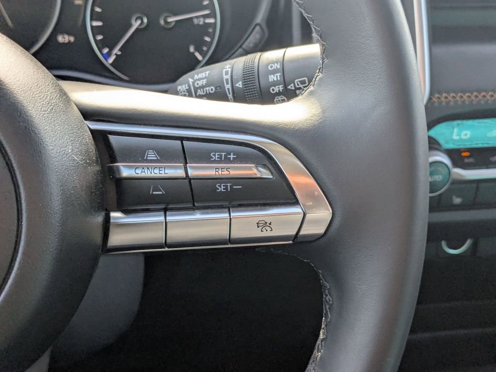 Used 2025 MAZDA CX-50 AWD 2.5 Hybrid w/ Premium Pkg image 17