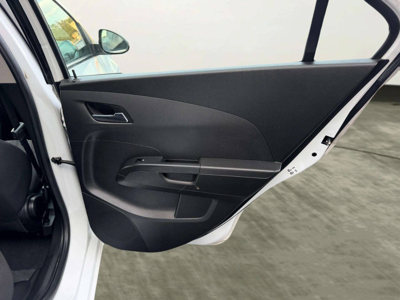 Used 2016 Chevrolet Sonic LT FWD image 22