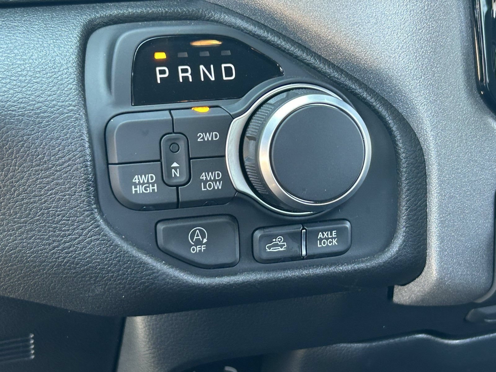 Used 2026 RAM 1500 Warlock AWD/4WD image 33