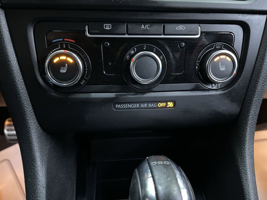 Used 2013 Volkswagen GTI 2-Door image 20