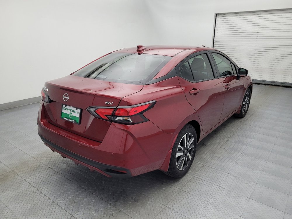 Used 2024 Nissan Versa SV w/ Trunk Package image 9