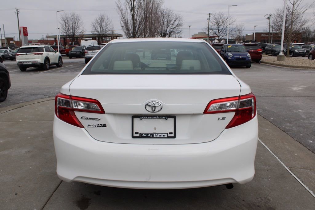 Used 2012 Toyota Camry LE image 8