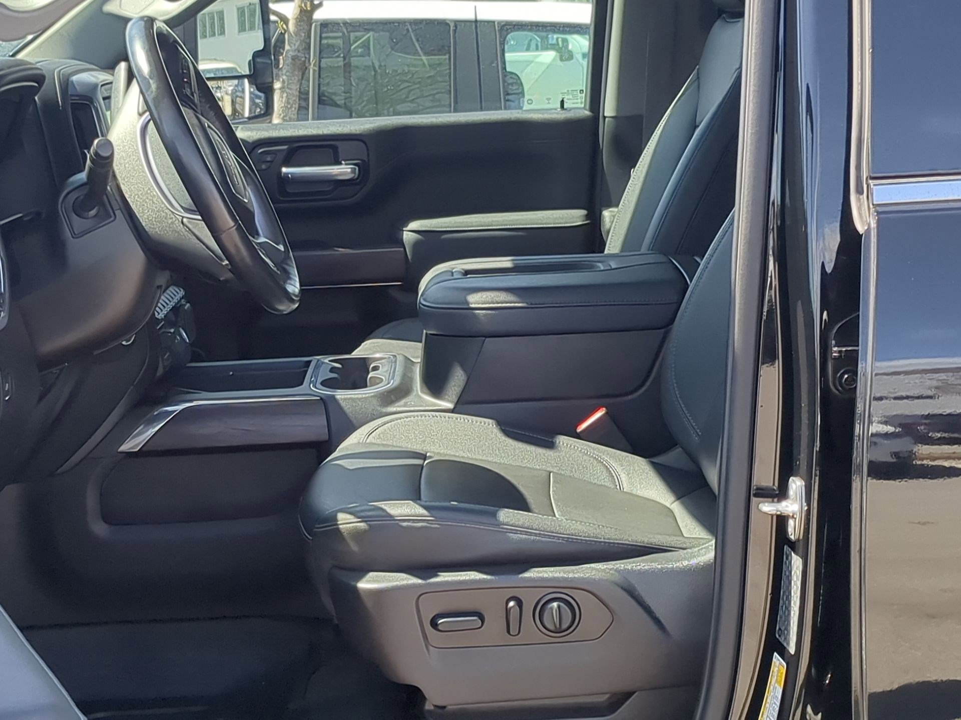 Used 2021 GMC Sierra 2500 SLT w/ SLT Premium Package image 12