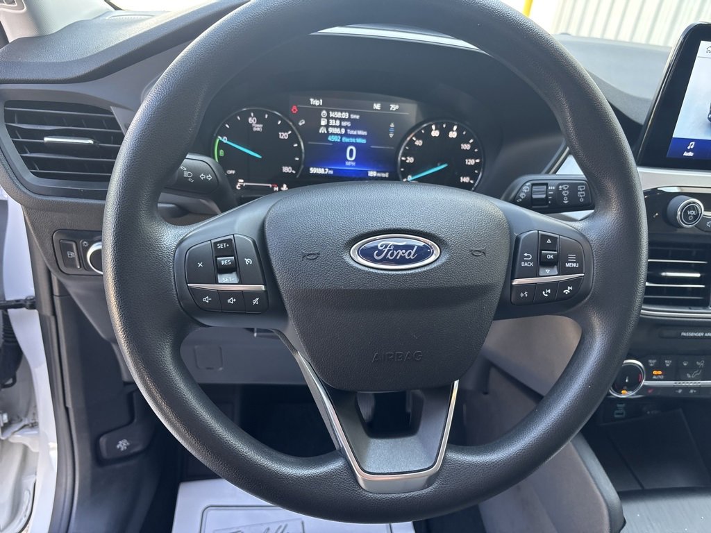 Used 2022 Ford Escape SE image 15
