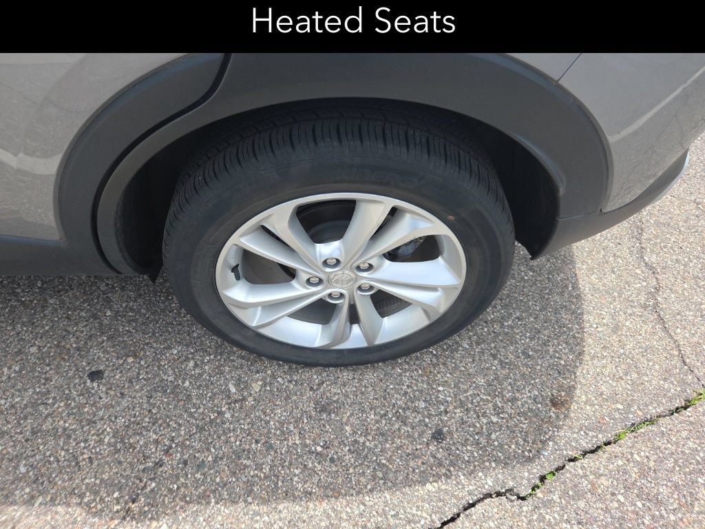 Used 2023 Buick Encore GX Preferred w/ Cold Weather Comfort Package FWD image 9