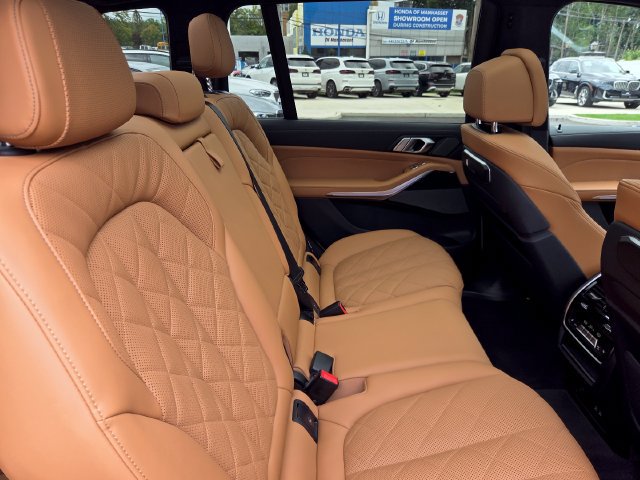 Certified 2025 BMW X7 xDrive40i w/ Executive Package AWD/4WD image 30