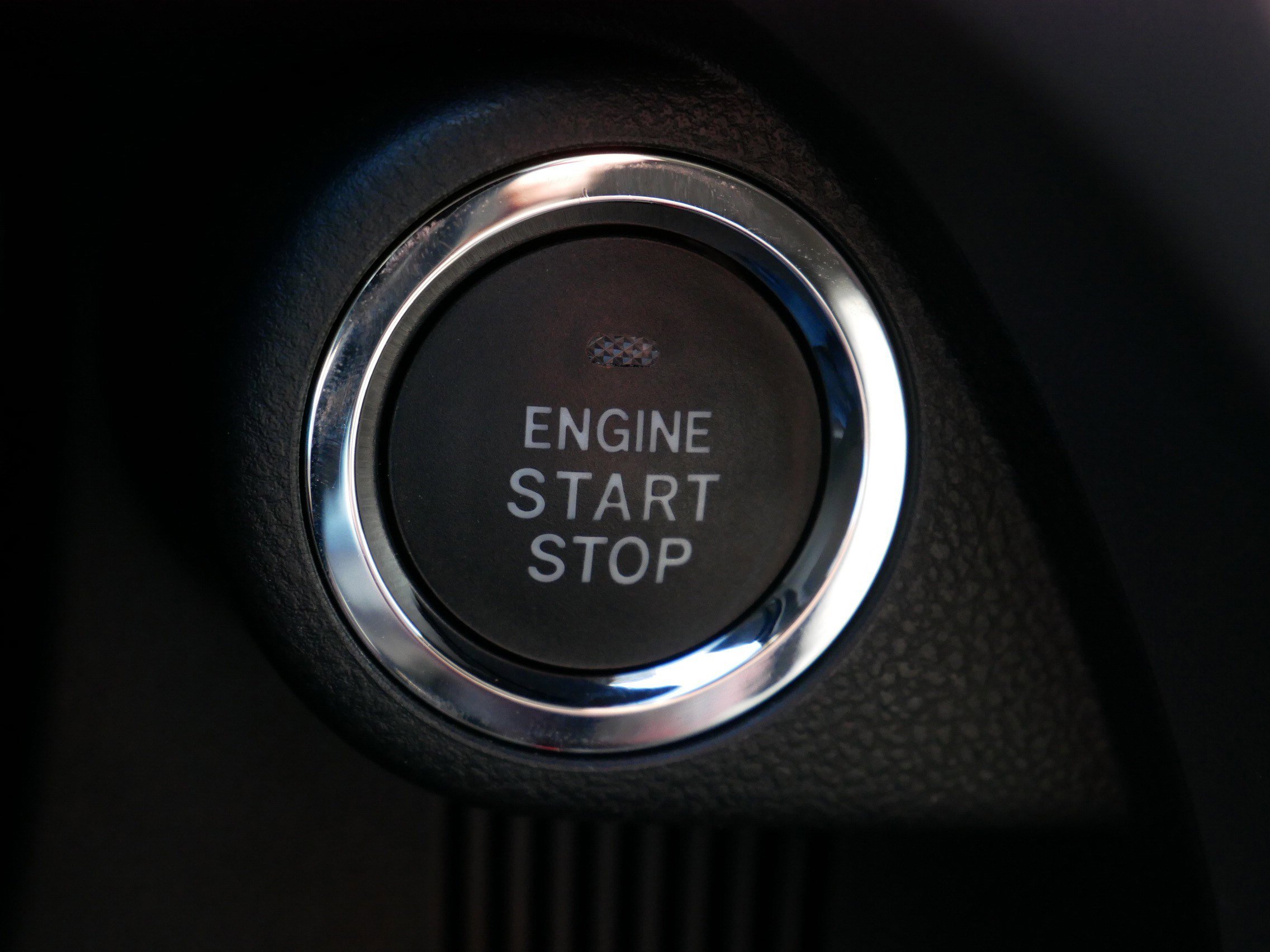 Used 2025 Subaru Crosstrek 2.0i Premium image 28