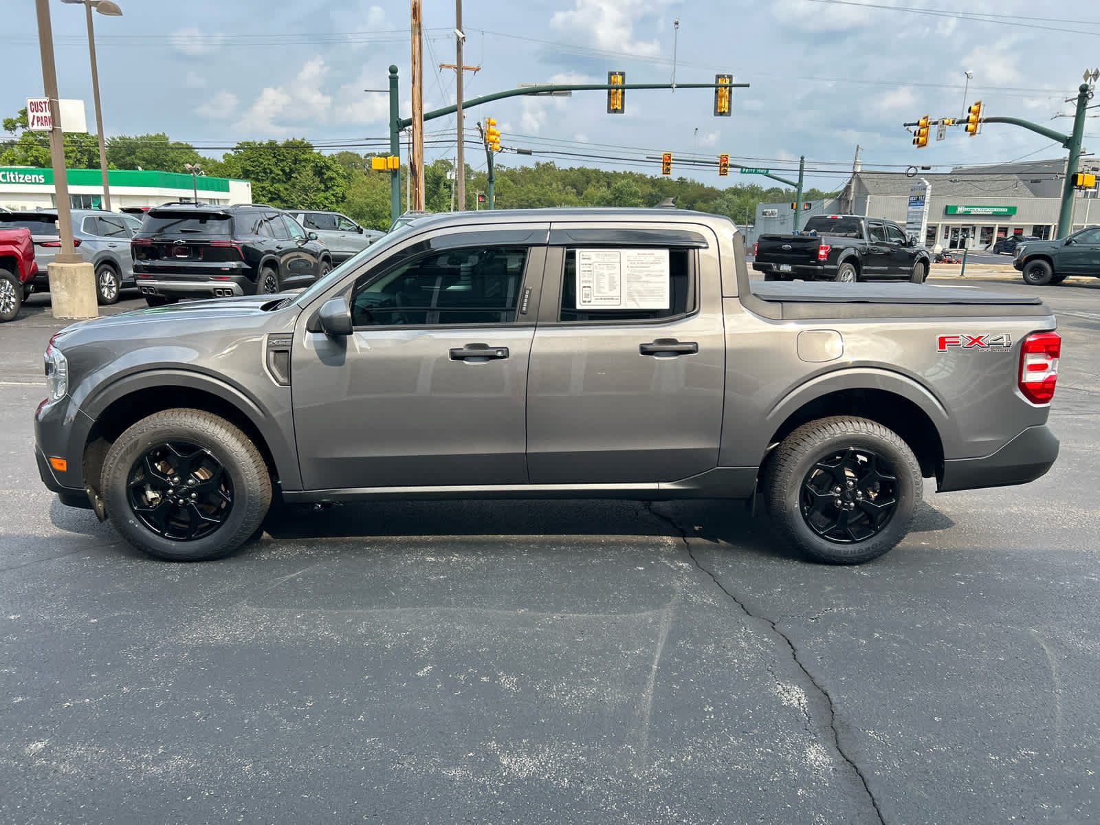 Used 2022 Ford Maverick XLT w/ Equipment Group 300A Standard AWD/4WD image 10
