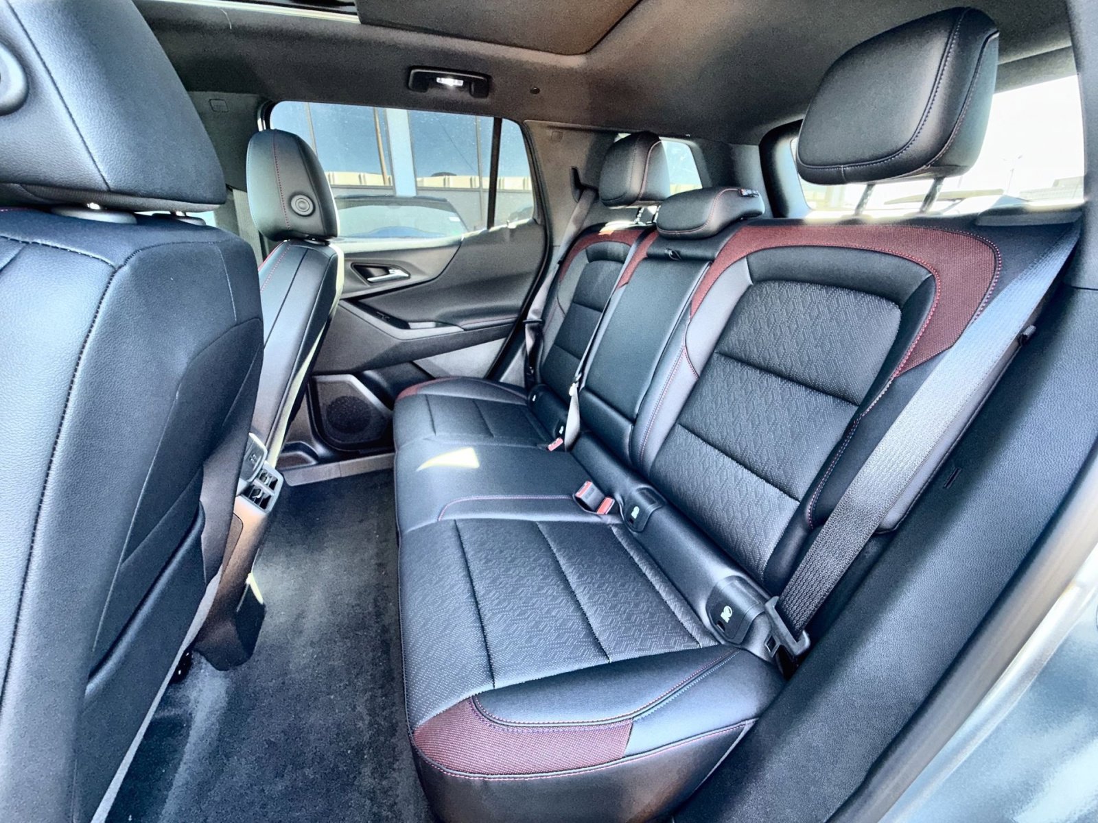 New 2026 Chevrolet Equinox RS w/ Safety and Technology Package image 25