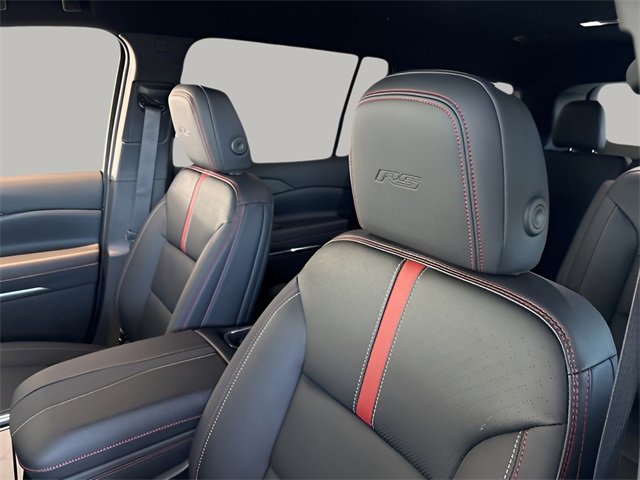 New 2026 Chevrolet Traverse RS image 8