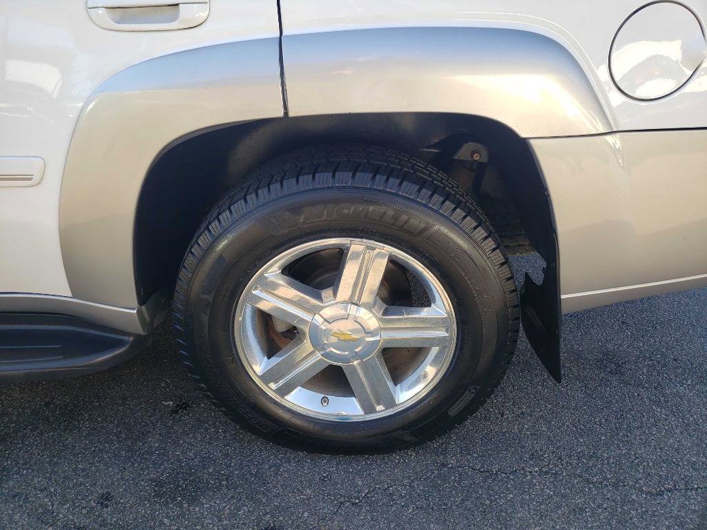 Used 2008 Chevrolet TrailBlazer LT image 38