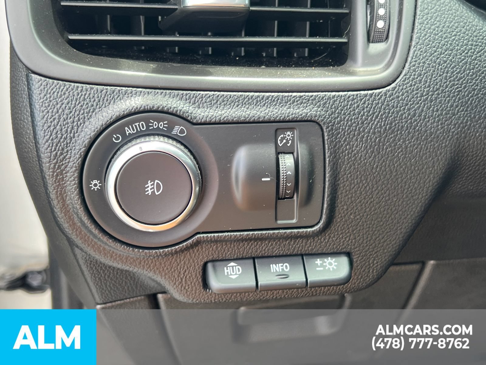 Used 2019 Buick Envision Premium w/ Driver Confidence Package AWD/4WD image 37