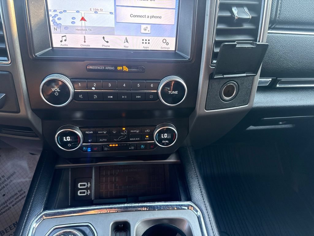 Used 2019 Ford Expedition XLT w/ Equipment Group 202A RWD image 23
