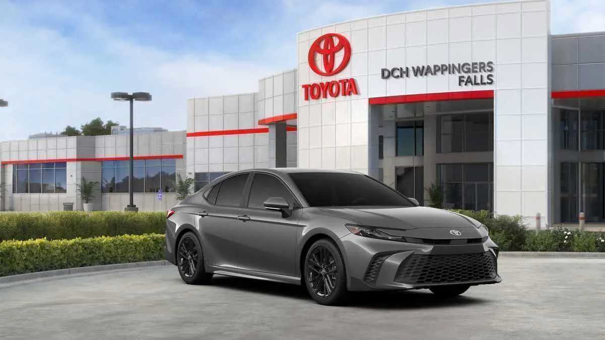 New 2026 Toyota Camry SE AWD/4WD image 17