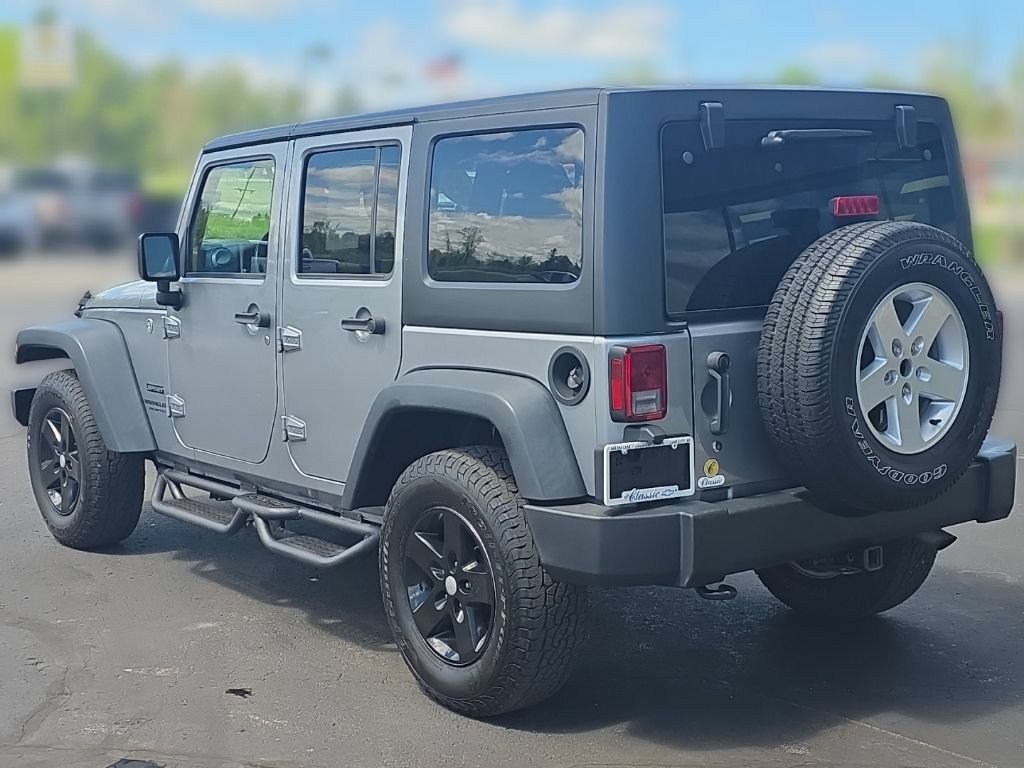 Used 2017 Jeep Wrangler Unlimited Sport w/ Quick Order Package 24S AWD/4WD image 5