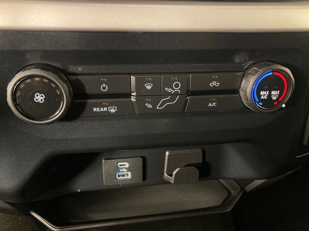 Used 2022 Ford F150 XLT w/ Trailer Tow Package image 7