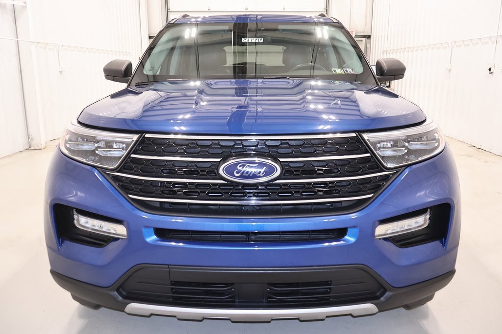 Certified 2020 Ford Explorer XLT w/ Equipment Group 202A image 5