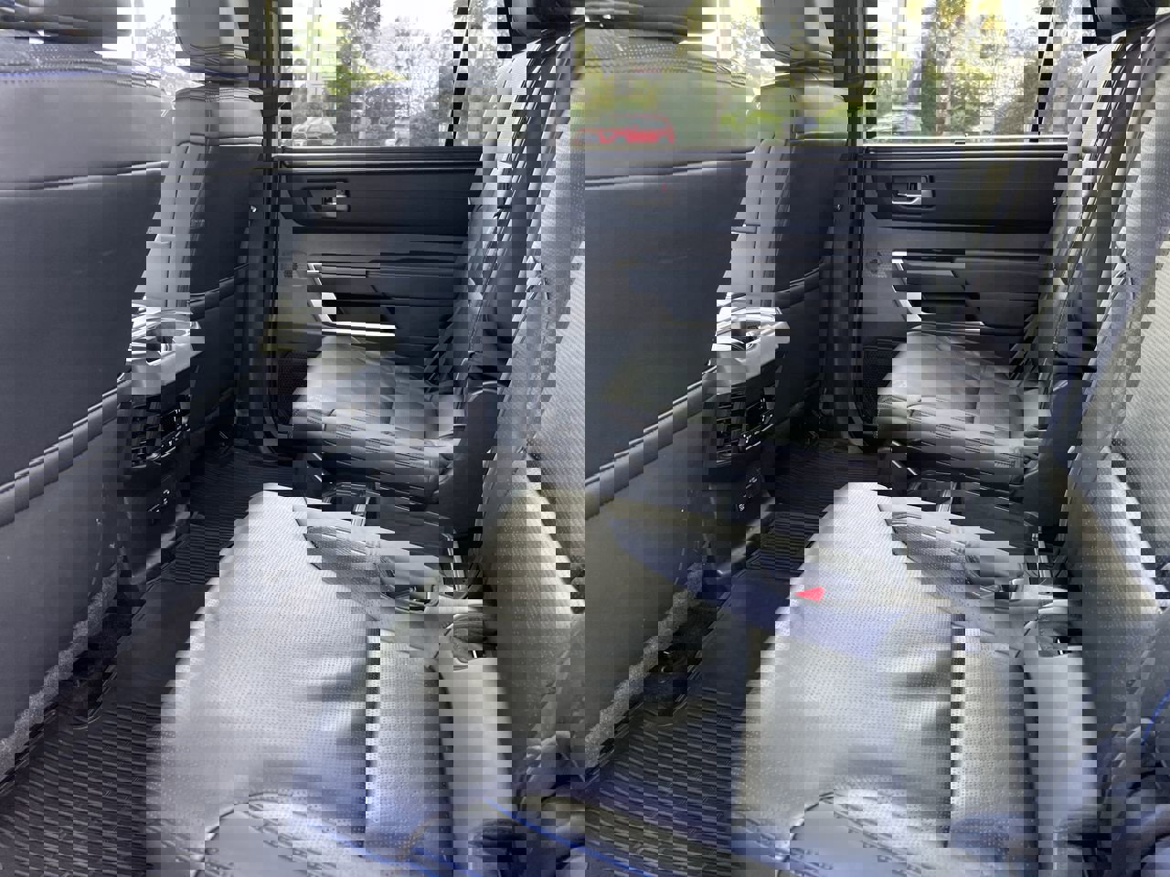 Used 2024 Toyota Sequoia Platinum image 32