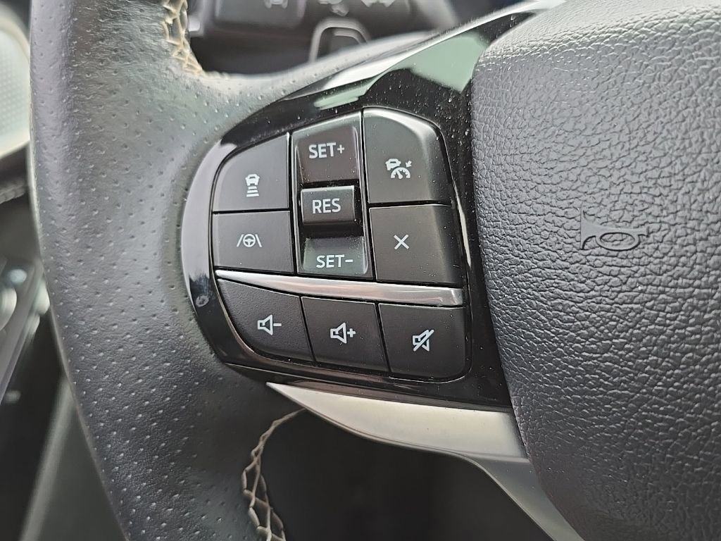 Used 2023 Ford Explorer ST w/ Equipment Group 401A AWD/4WD image 21