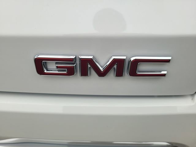 Used 2026 GMC Terrain Denali w/ LPO, Floor Liner Package image 7