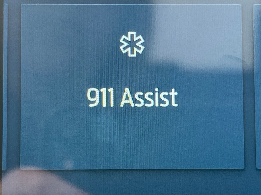 Used 2025 Ford Maverick XL image 24