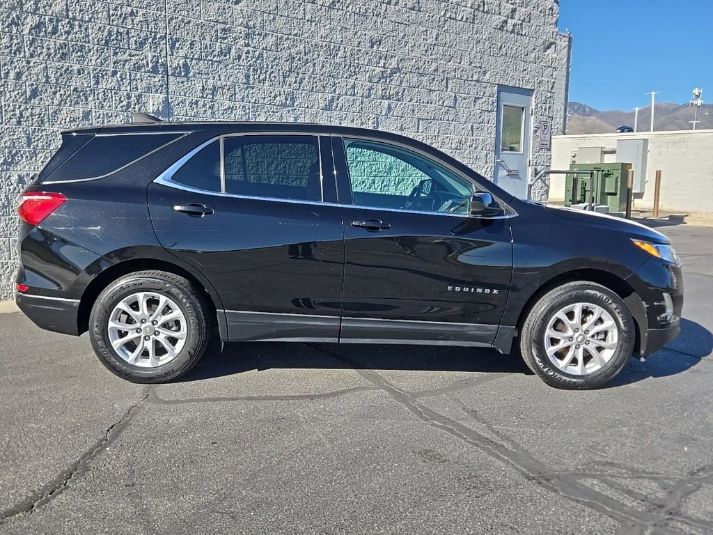 Used 2020 Chevrolet Equinox LT AWD/4WD image 2