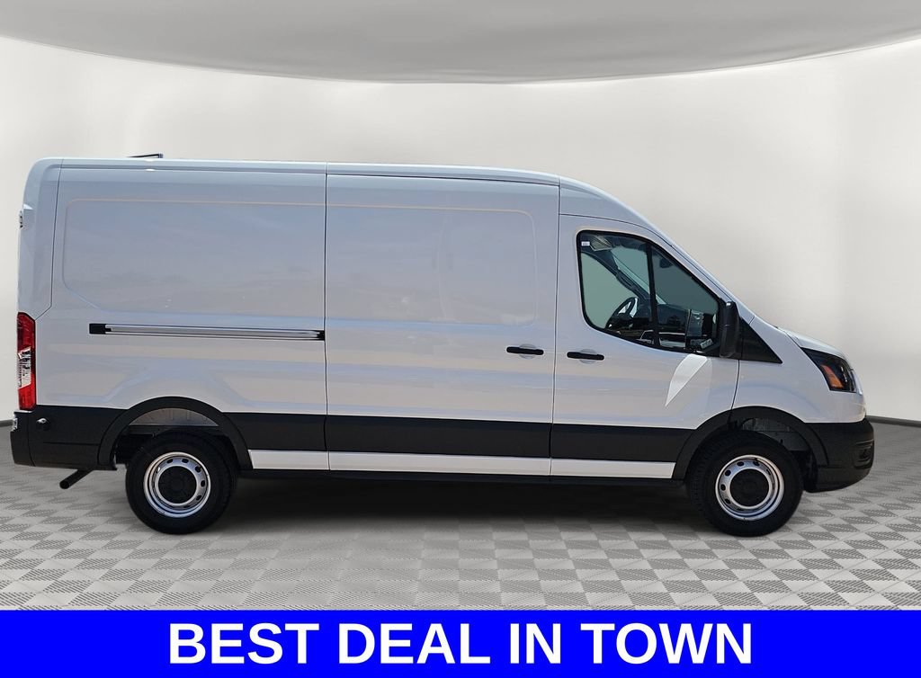 New 2026 Ford Transit 250 148 Medium Roof w/ Load Area Protection Package RWD image 2