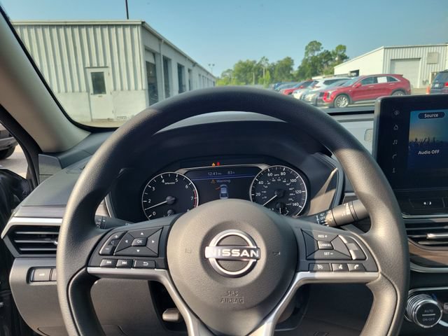 New 2026 Nissan Altima 2.5 SV w/ SV Special Edition Package AWD/4WD image 20