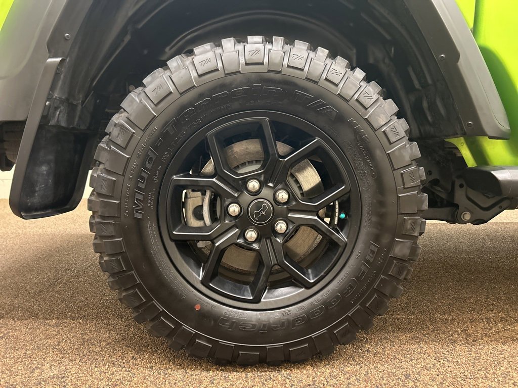 Used 2025 Jeep Gladiator Sport image 27