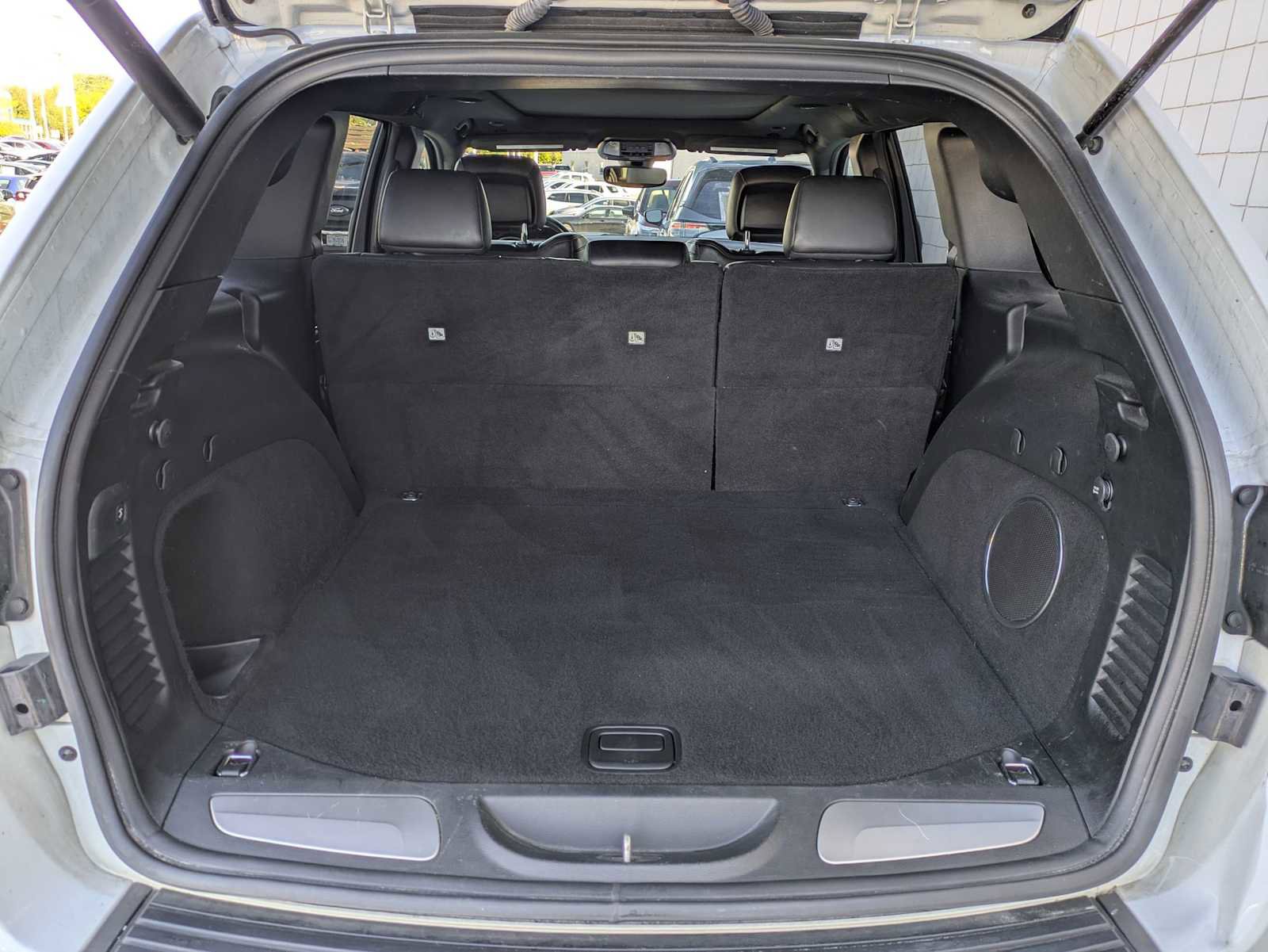 Used 2020 Jeep Grand Cherokee Trailhawk w/ Trailhawk Luxury Group image 33