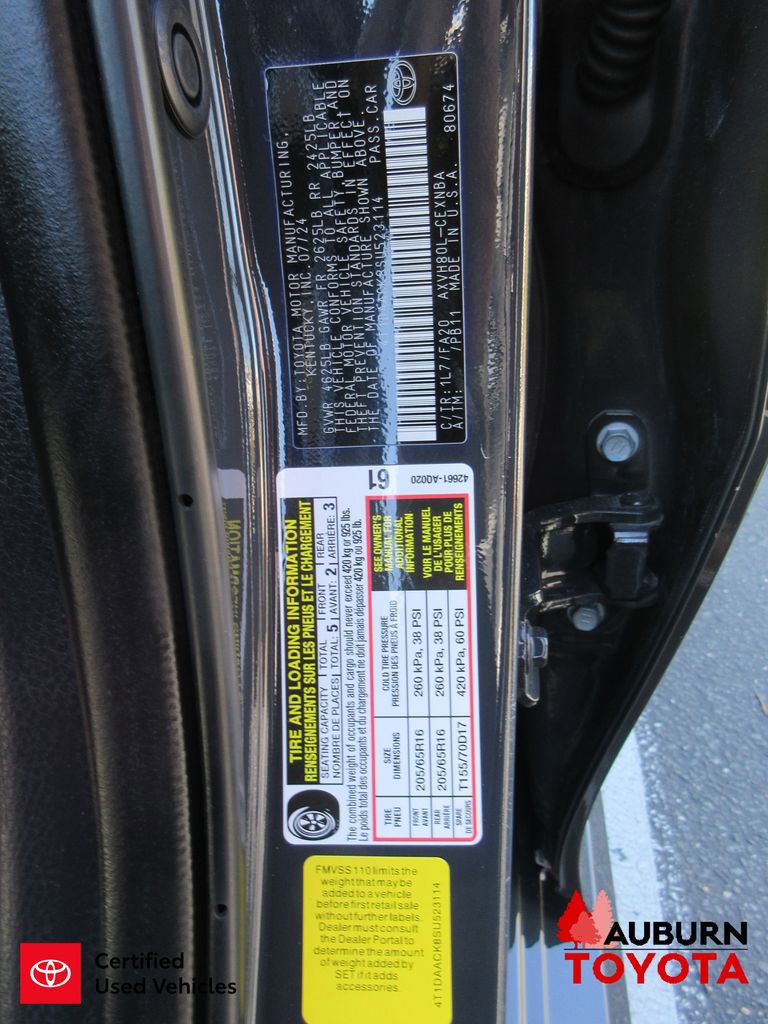 Certified 2025 Toyota Camry LE image 31